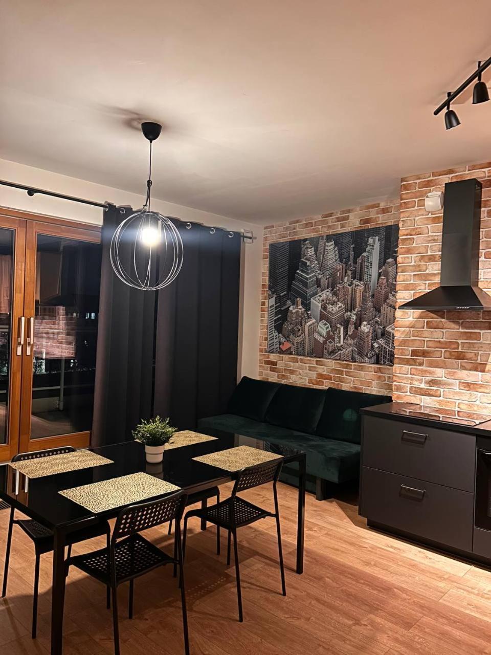 Cosy Apart - Ksiecia Witolda Street - Nice View - Parking Place
